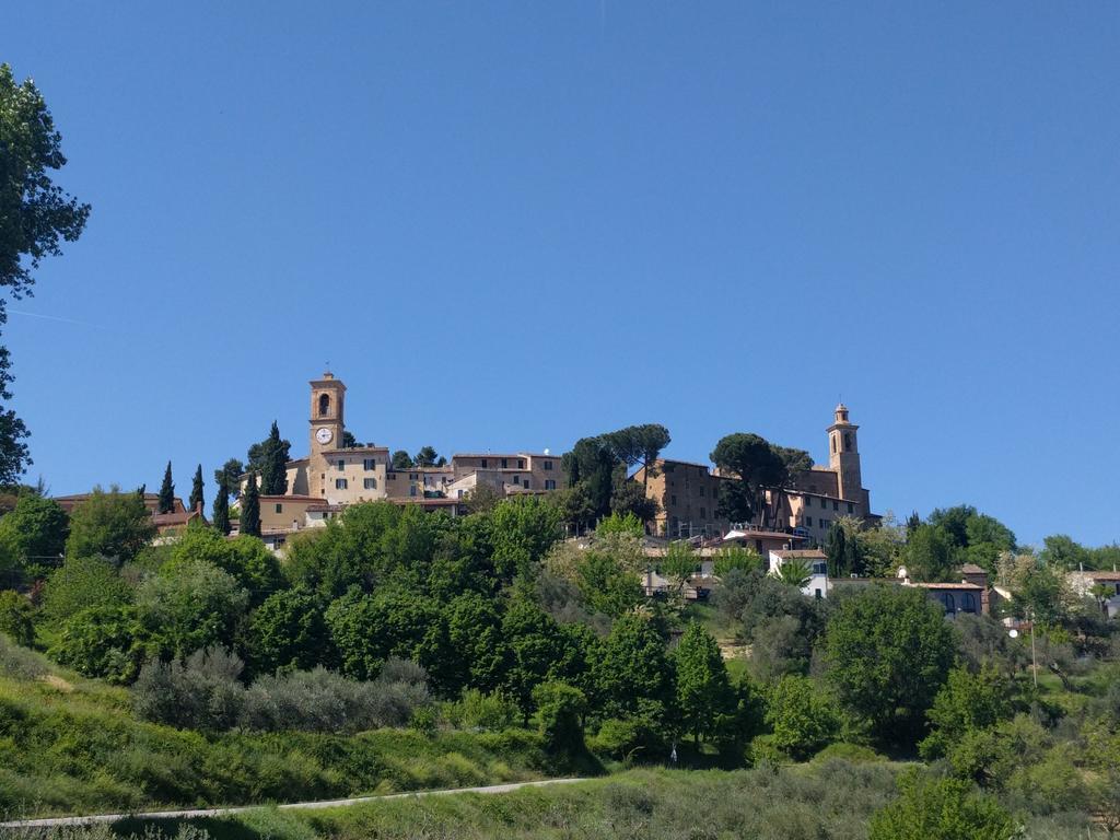 Casa Ghibellina Apartment Castelbellino Luaran gambar