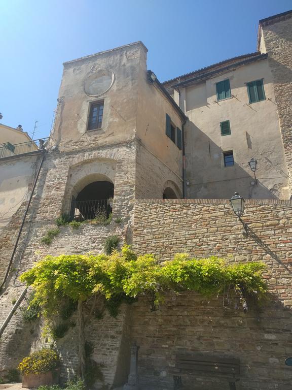 Casa Ghibellina Apartment Castelbellino Luaran gambar